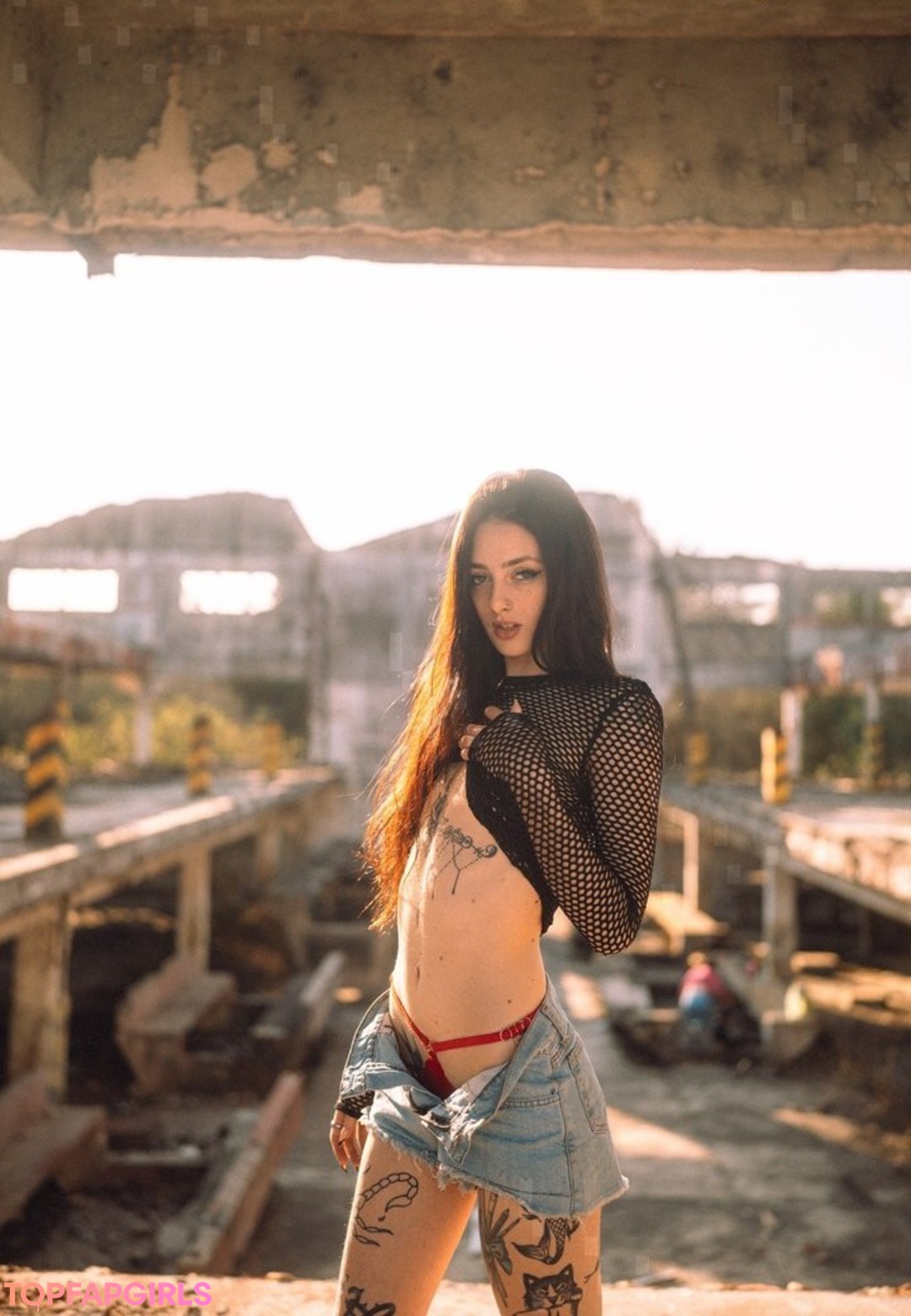 Foto desnuda filtrada de OnlyFans de Thepeachapp #338 Foto desnuda filtrada de OnlyFans de Thepeachapp #338