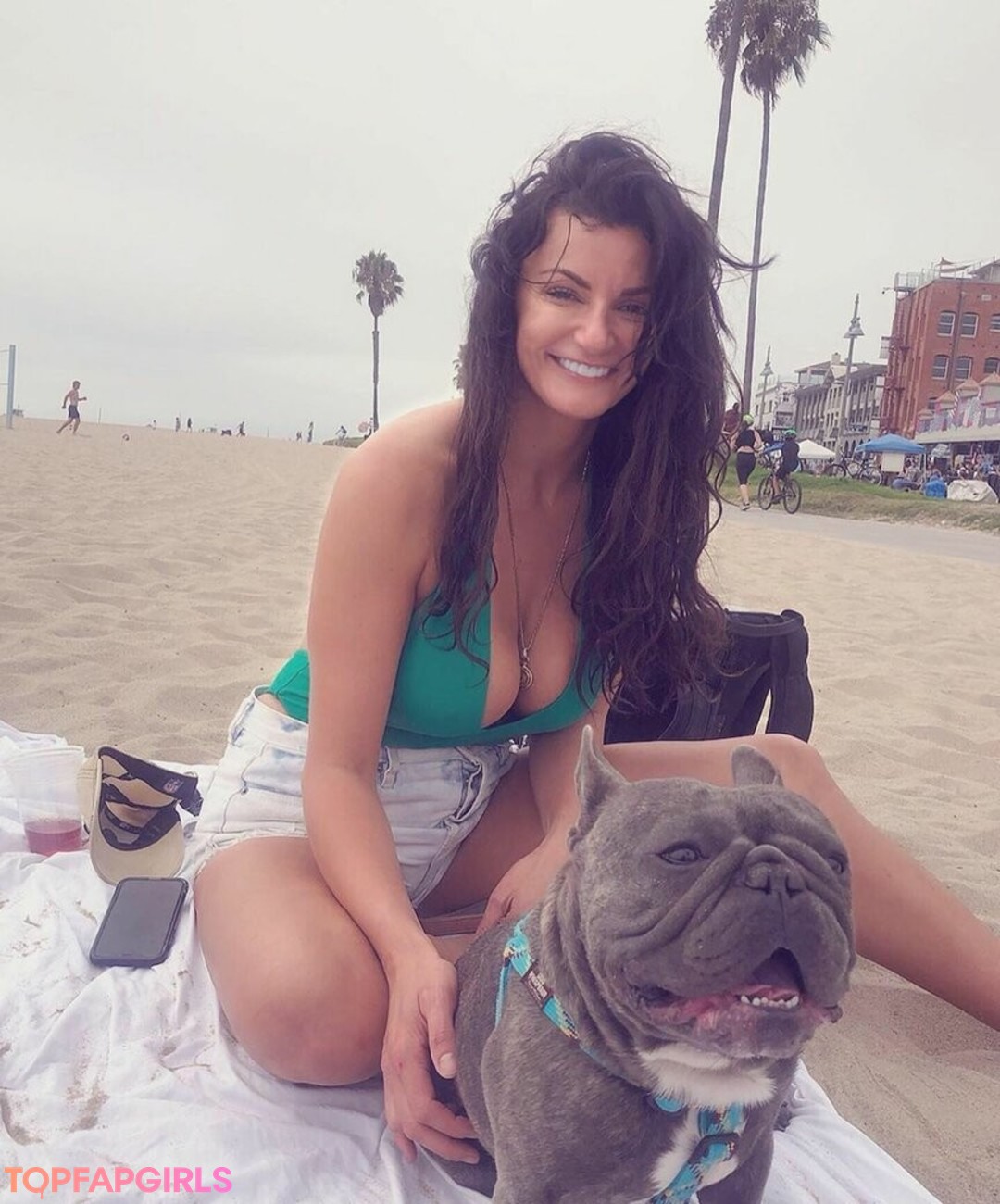 Foto desnuda filtrada de OnlyFans de Becky Bandini #39 Foto desnuda filtrada de OnlyFans de Becky Bandini #39