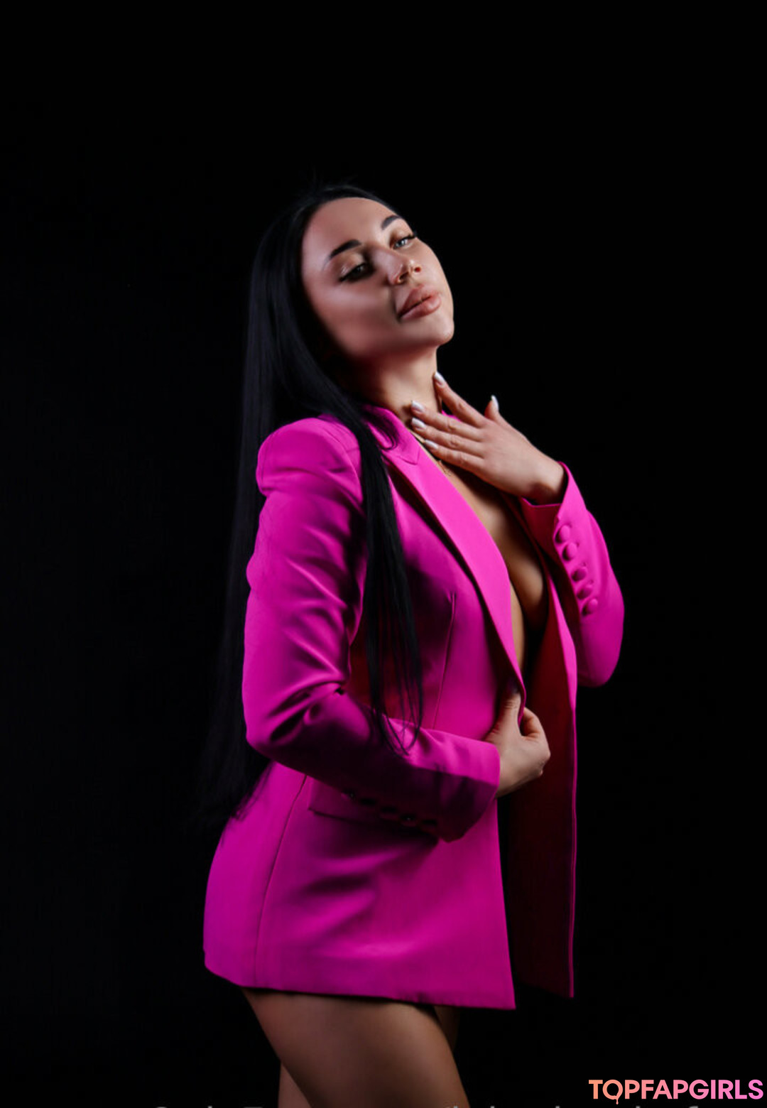 Foto desnuda filtrada de OnlyFans de Loladazzlefree #5 Foto desnuda filtrada de OnlyFans de Loladazzlefree #5