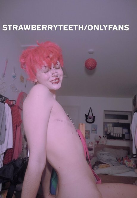 Strawberryteeth