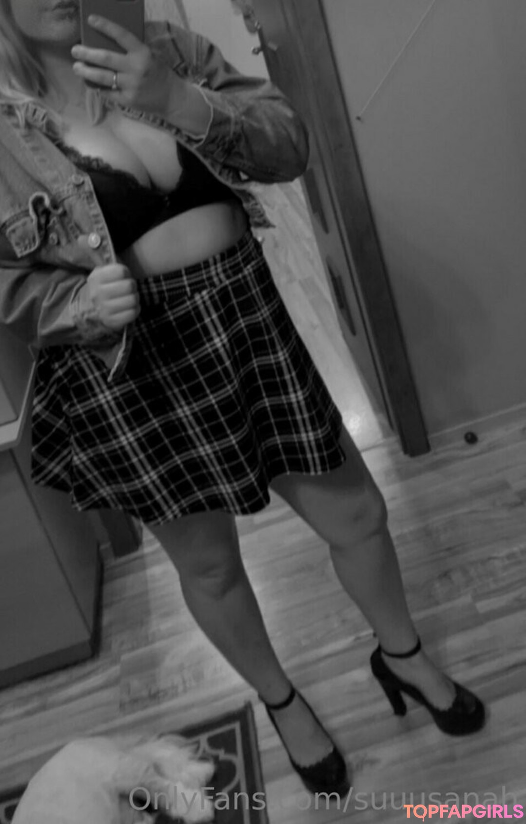 Foto desnuda filtrada de OnlyFans de Suuusanahfree #58 Foto desnuda filtrada de OnlyFans de Suuusanahfree #58