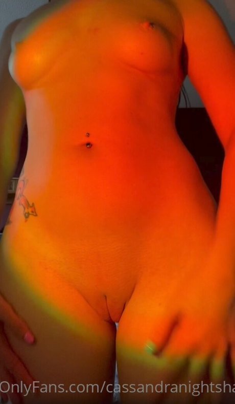 Foto desnuda filtrada de OnlyFans de Cassandra Nightshade