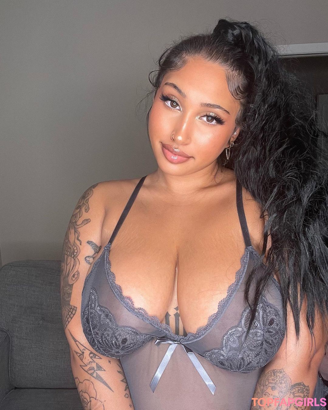 Foto desnuda filtrada de OnlyFans de Jeanette Prakash #55 Foto desnuda filtrada de OnlyFans de Jeanette Prakash #55