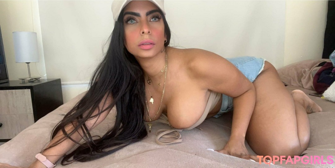 Foto desnuda filtrada de OnlyFans de Curvyjessy #68 Foto desnuda filtrada de OnlyFans de Curvyjessy #68