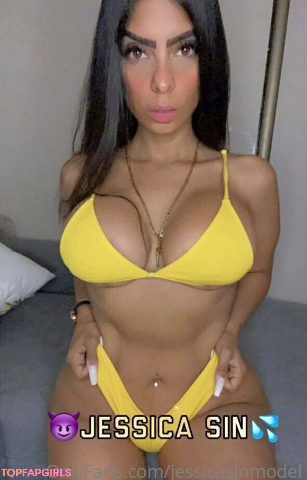 Foto desnuda filtrada de OnlyFans de Curvyjessy #74 Foto desnuda filtrada de OnlyFans de Curvyjessy #74