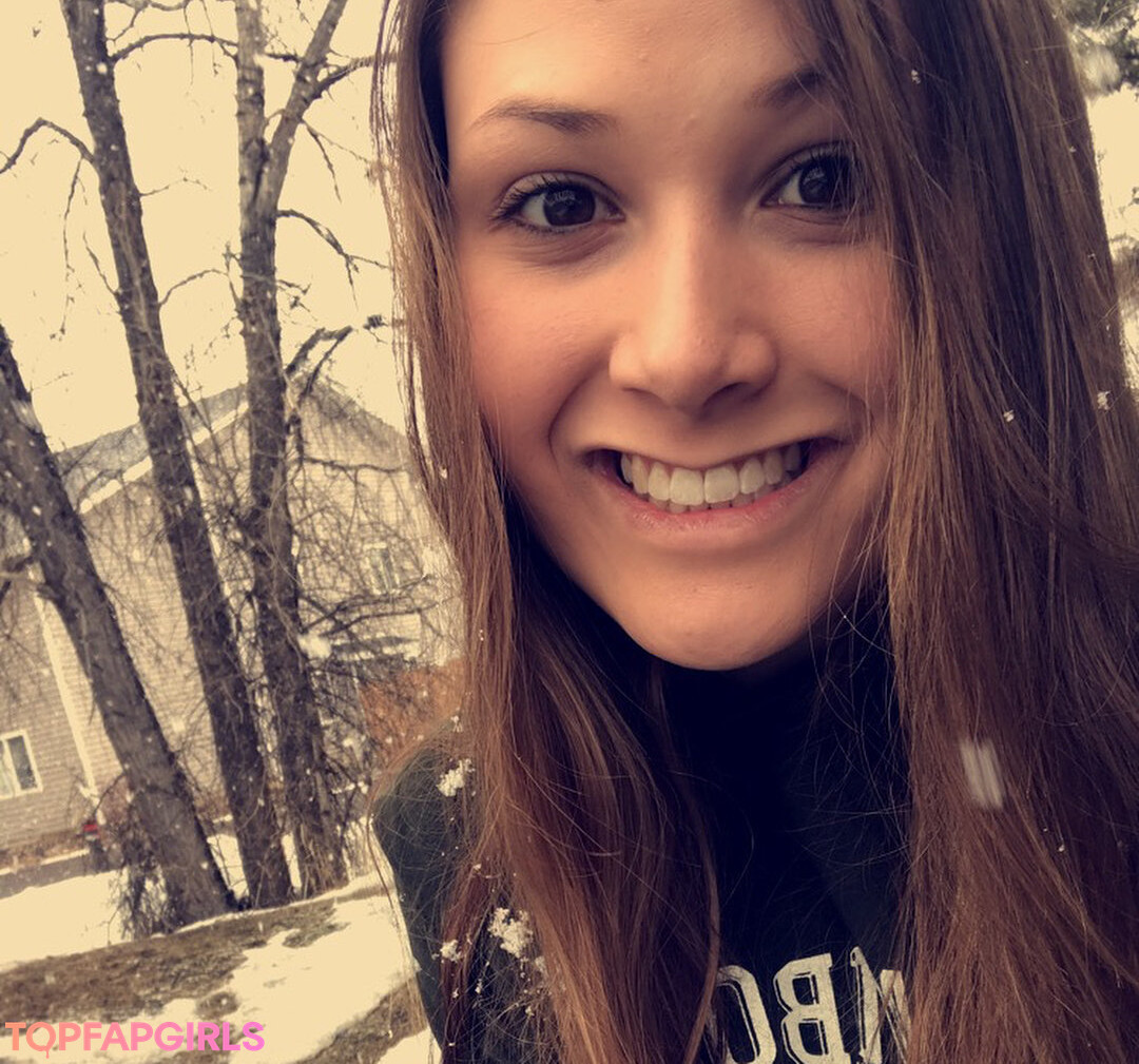 Foto desnuda filtrada de OnlyFans de Victoriamoslee #20 Foto desnuda filtrada de OnlyFans de Victoriamoslee #20