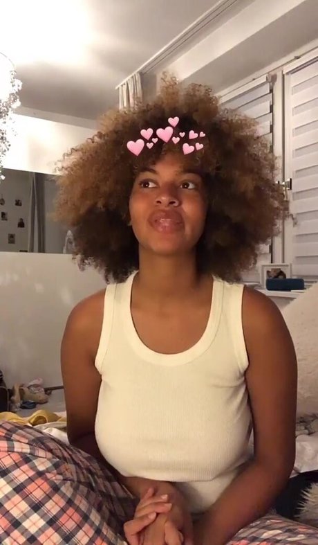 Foto desnuda filtrada de OnlyFans de Angesophie Reich