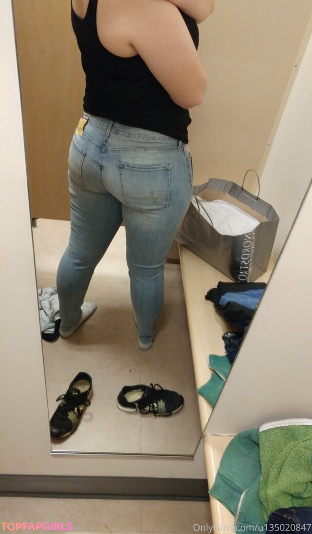 Foto desnuda filtrada de OnlyFans de Bibliophile120 #53 Foto desnuda filtrada de OnlyFans de Bibliophile120 #53