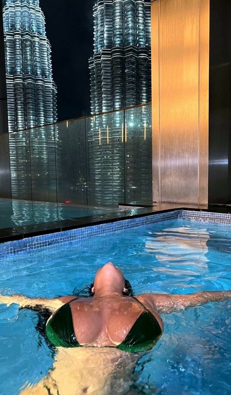 Foto desnuda filtrada de OnlyFans de Hanaa Elshayeb