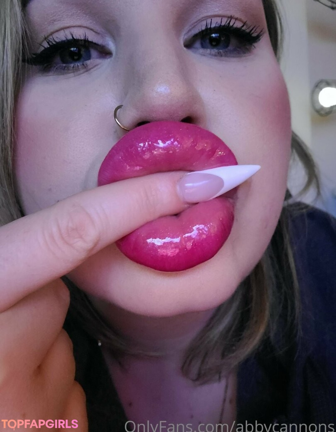 Foto desnuda filtrada de OnlyFans de Abbycannons #485 Foto desnuda filtrada de OnlyFans de Abbycannons #485