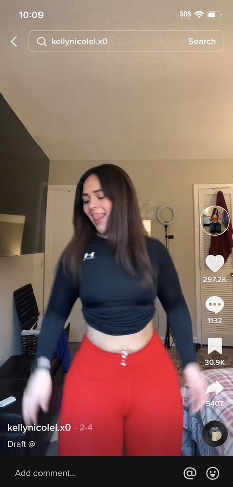 Kellynicolel
