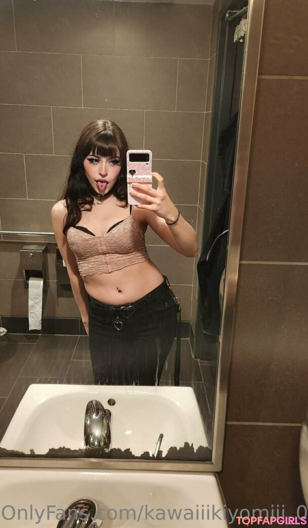 Foto desnuda filtrada de OnlyFans de Rue Hernandez #199 Foto desnuda filtrada de OnlyFans de Rue Hernandez #199