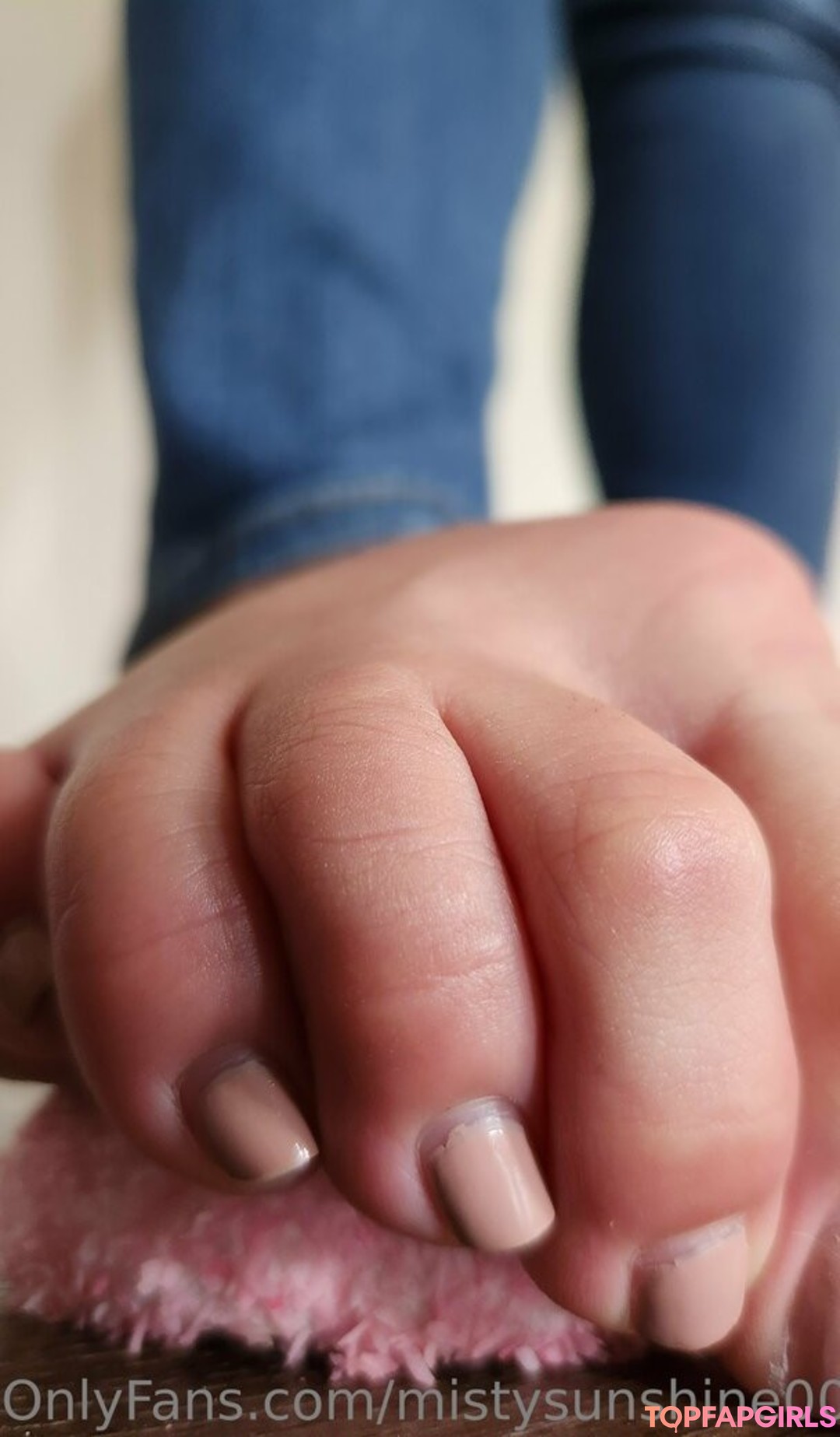 Foto desnuda filtrada de OnlyFans de Mistysunshine00 #53 Foto desnuda filtrada de OnlyFans de Mistysunshine00 #53
