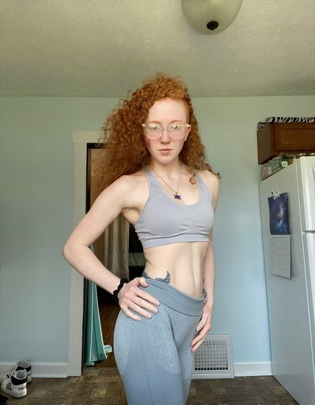Foto desnuda filtrada de OnlyFans de Thatredheadedgirl6