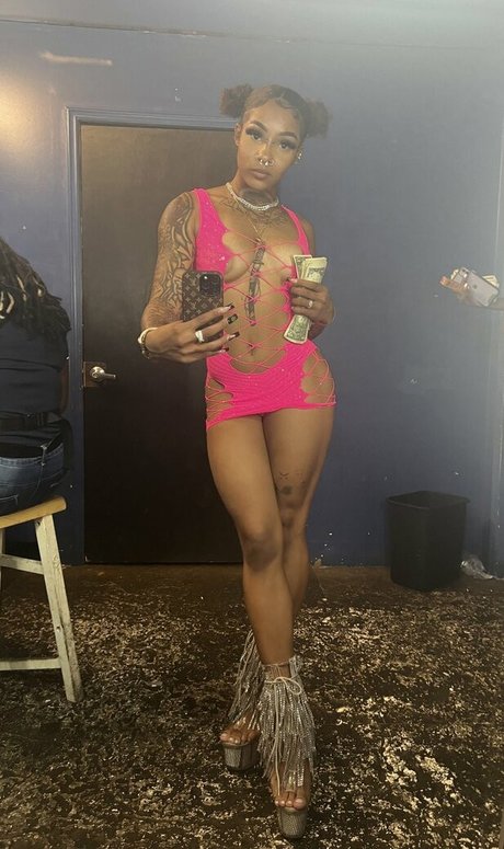 Foto desnuda filtrada de OnlyFans de Kaashkare3
