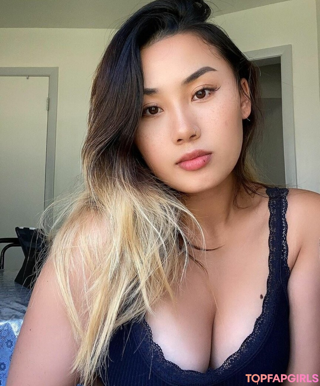 Foto desnuda filtrada de OnlyFans de Lindaafreckles #11 Foto desnuda filtrada de OnlyFans de Lindaafreckles #11