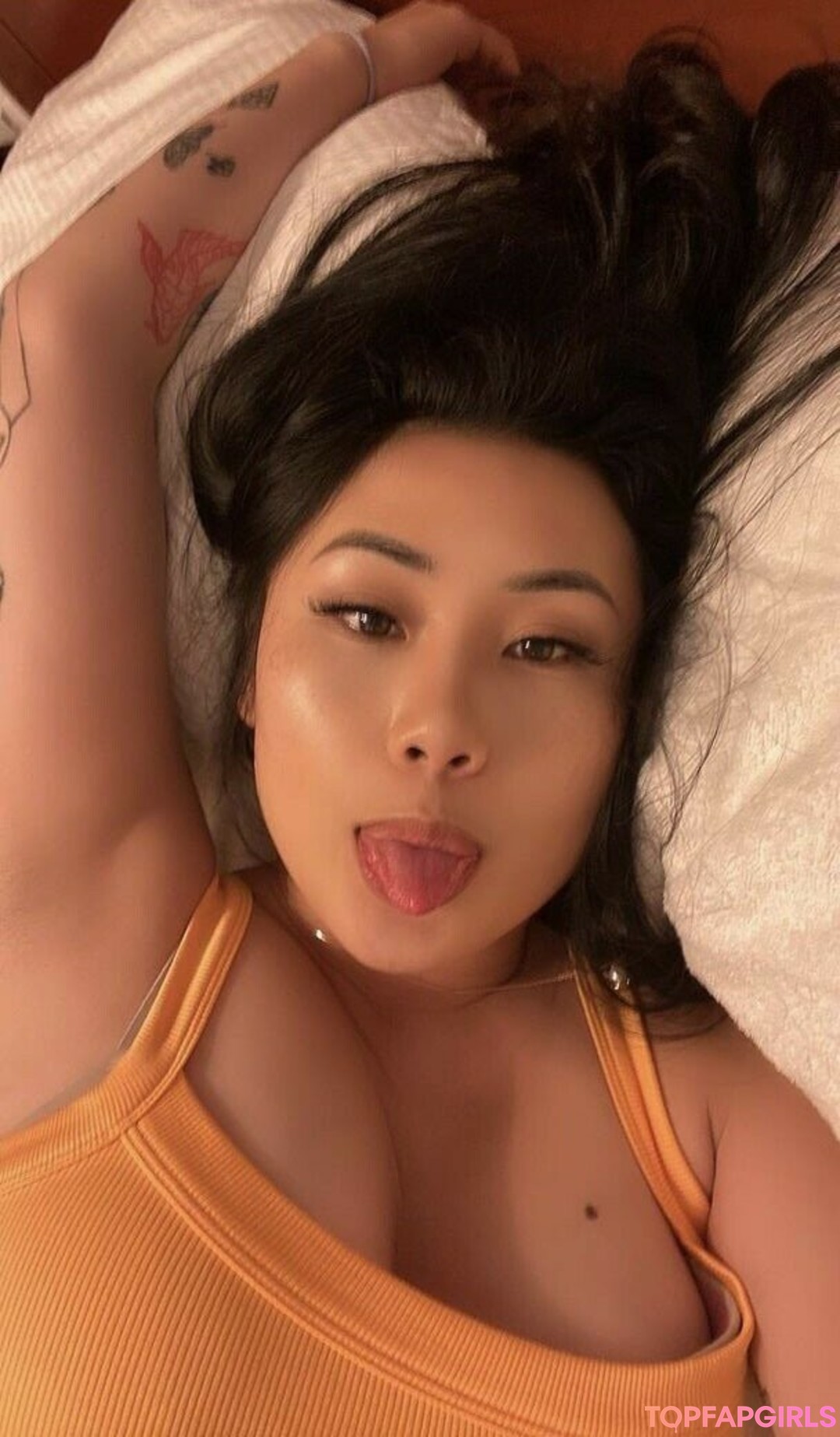 Foto desnuda filtrada de OnlyFans de Lindaafreckles #49 Foto desnuda filtrada de OnlyFans de Lindaafreckles #49