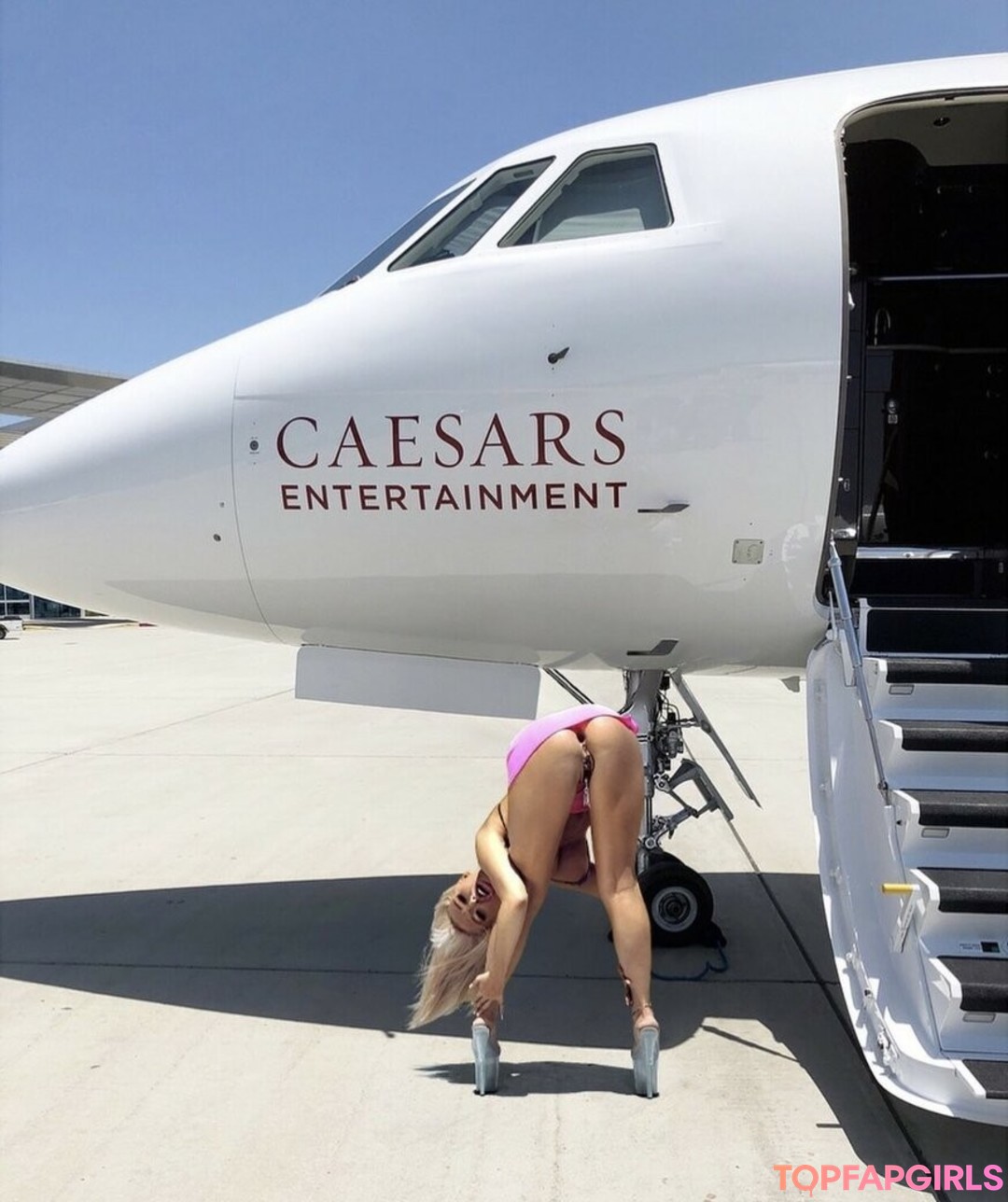 Foto desnuda filtrada de OnlyFans de Tiffany Luu #46 Foto desnuda filtrada de OnlyFans de Tiffany Luu #46