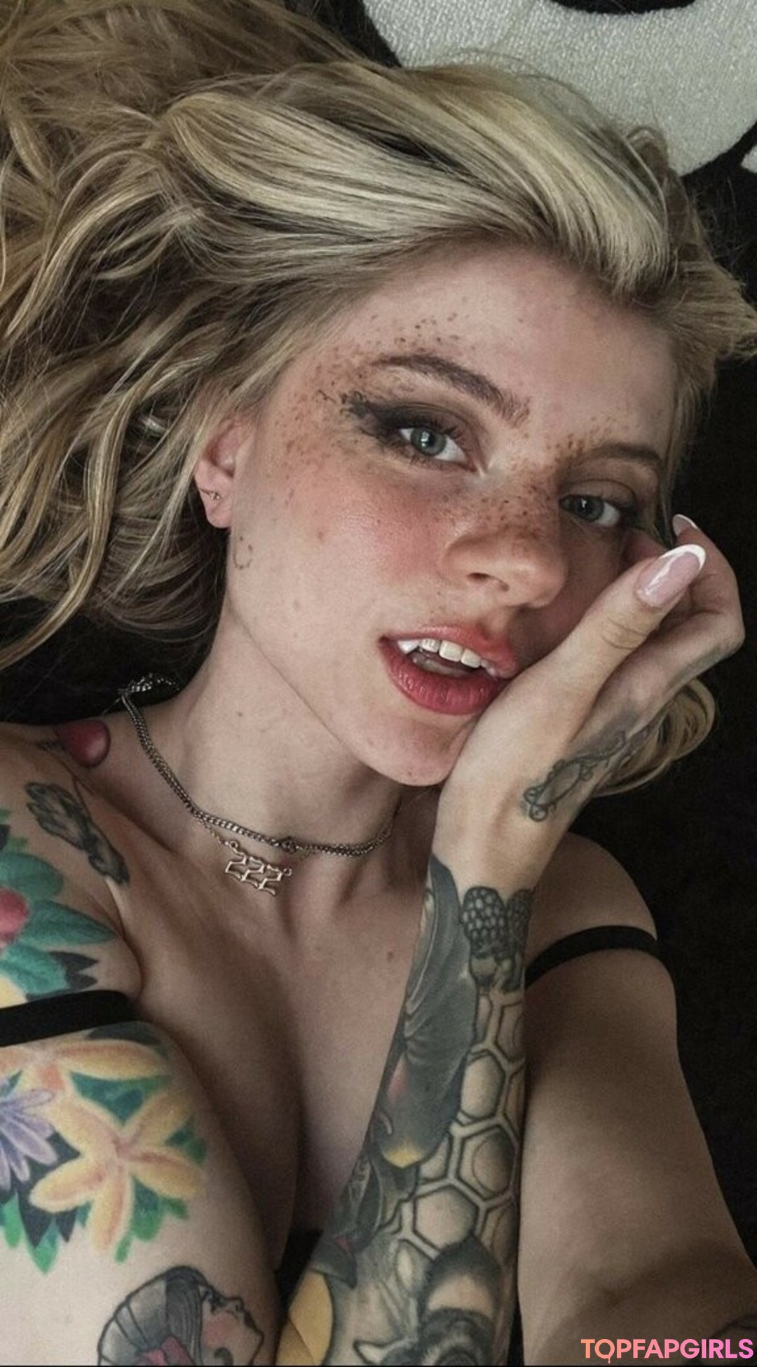 Foto desnuda filtrada de OnlyFans de Imsadspice #8 Foto desnuda filtrada de OnlyFans de Imsadspice #8