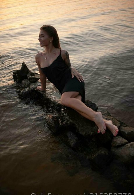 Foto desnuda filtrada de OnlyFans de Juliawind