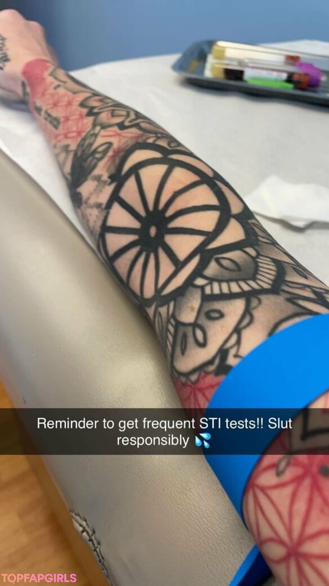 Foto desnuda filtrada de OnlyFans de Ellabarnettvip #70 Foto desnuda filtrada de OnlyFans de Ellabarnettvip #70