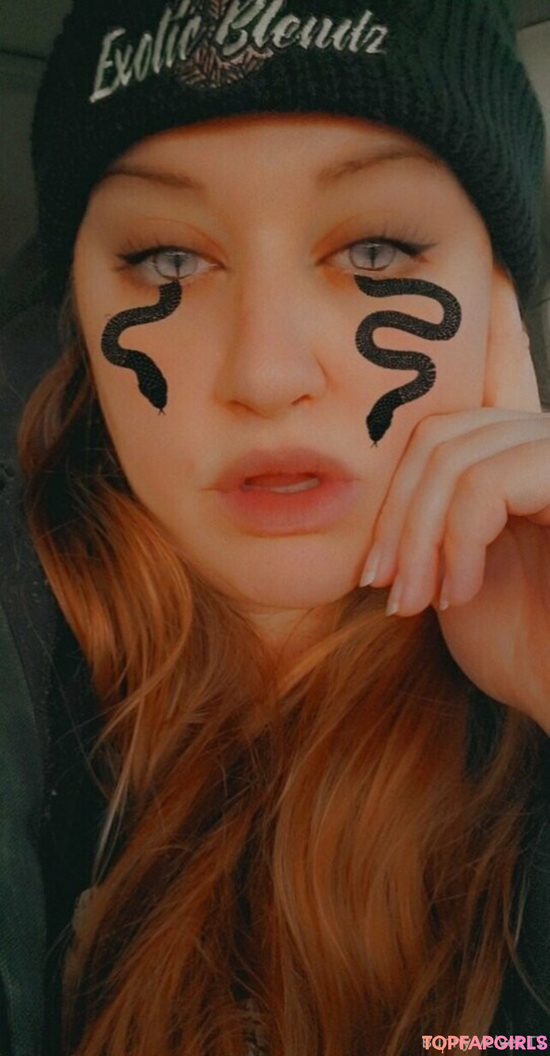 Foto desnuda filtrada de OnlyFans de Bunnyvelvettvfree #89 Foto desnuda filtrada de OnlyFans de Bunnyvelvettvfree #89