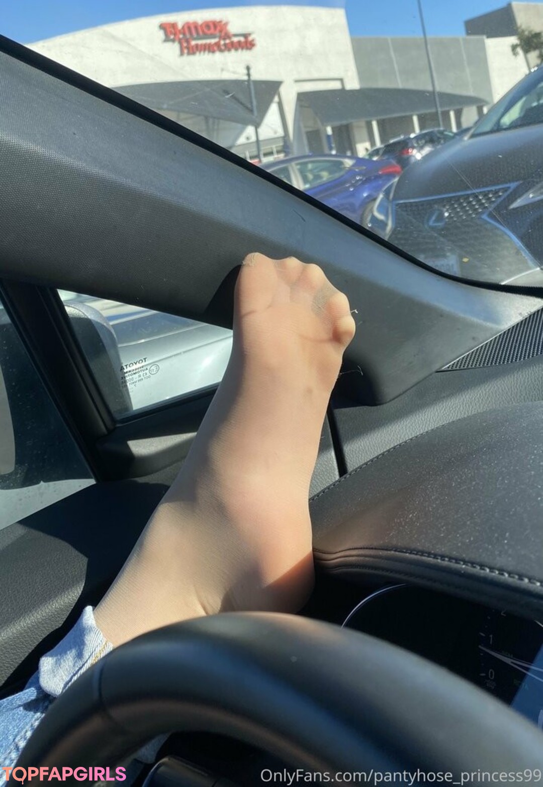 Foto desnuda filtrada de OnlyFans de Pantyhoseprincess99 #195 Foto desnuda filtrada de OnlyFans de Pantyhoseprincess99 #195