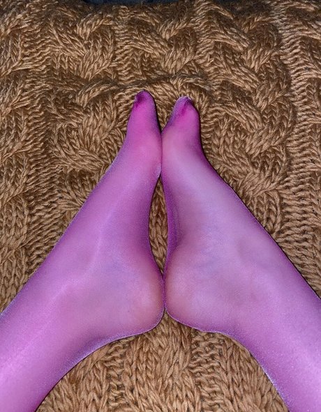 Pantyhose_princess99