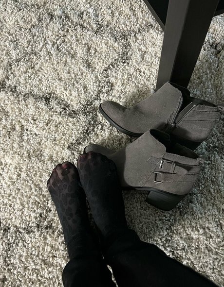 Pantyhose_princess99