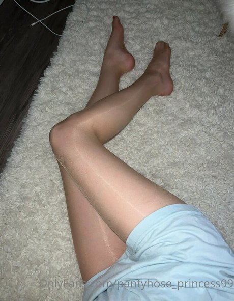 Pantyhose_princess99