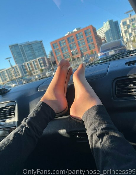 Pantyhose_princess99