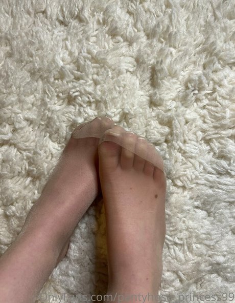 Pantyhose_princess99