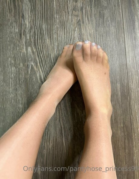 Pantyhose_princess99