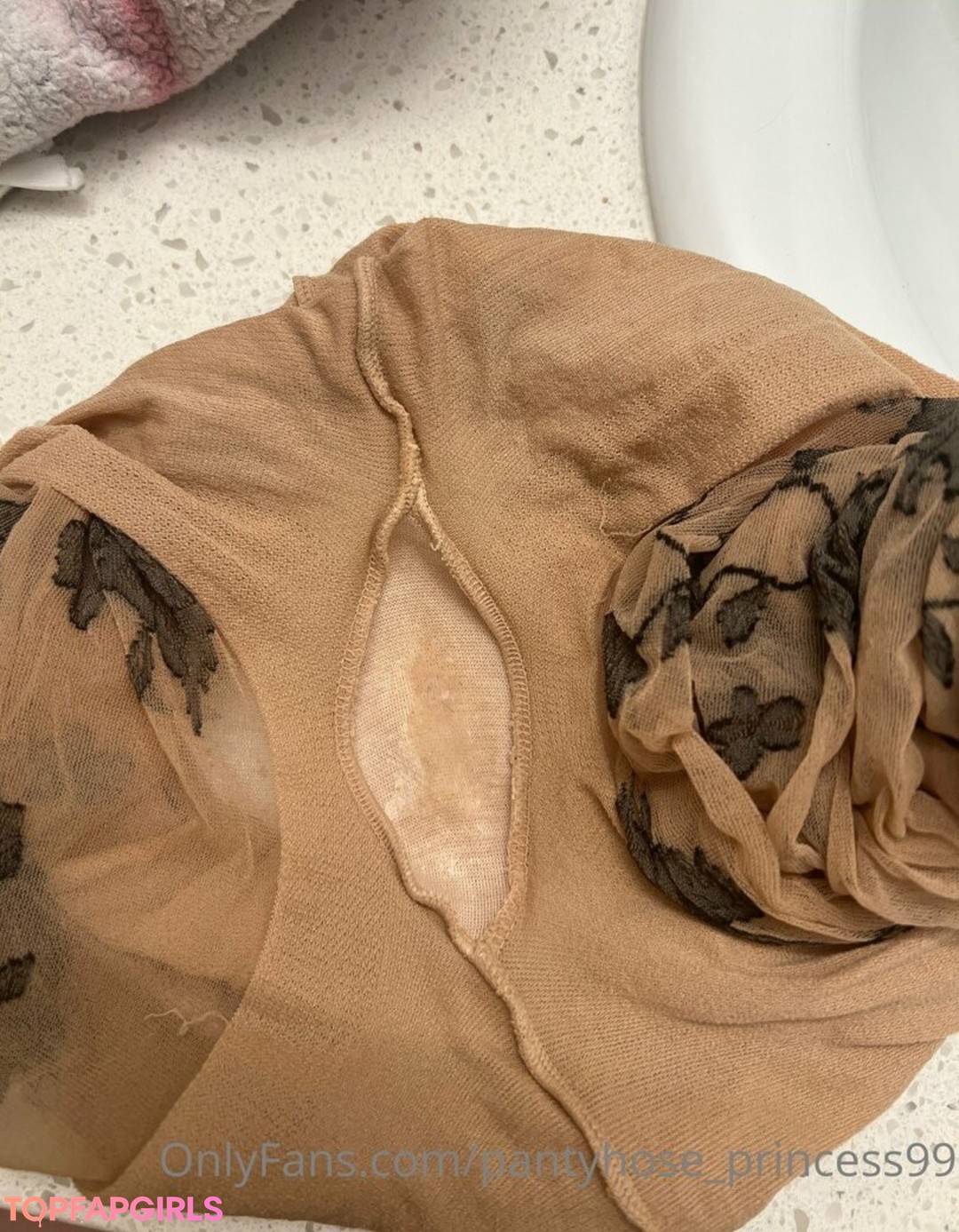 Foto desnuda filtrada de OnlyFans de Pantyhoseprincess99 #528 Foto desnuda filtrada de OnlyFans de Pantyhoseprincess99 #528