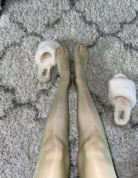 Pantyhose_princess99