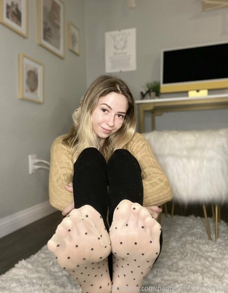 Pantyhose_princess99