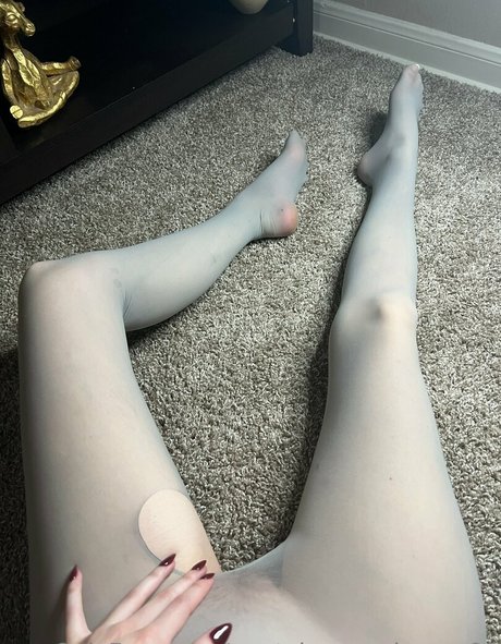 Pantyhose_princess99