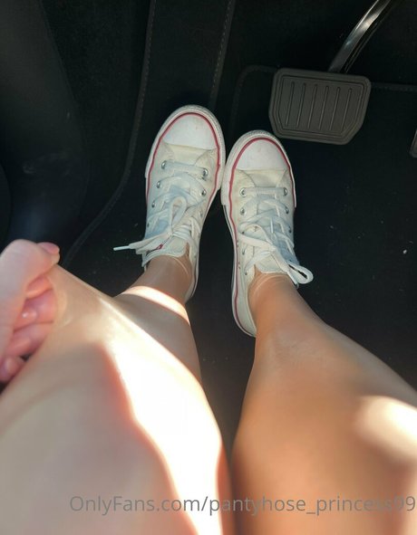 Pantyhose_princess99