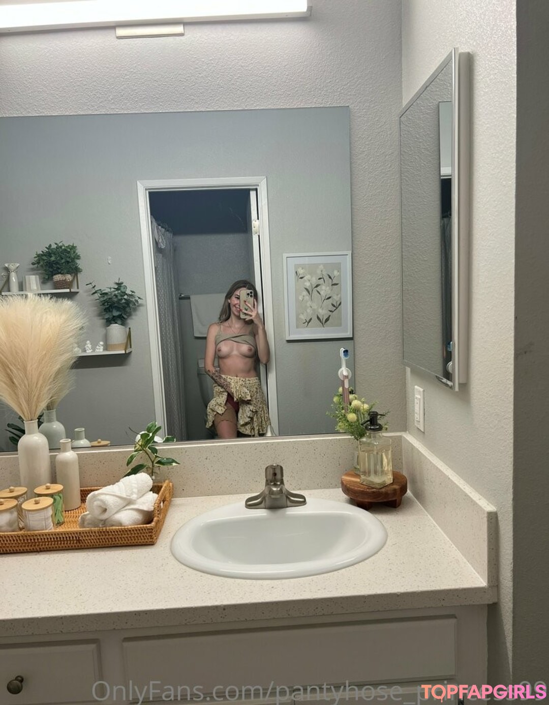 Foto desnuda filtrada de OnlyFans de Pantyhoseprincess99 #829 Foto desnuda filtrada de OnlyFans de Pantyhoseprincess99 #829