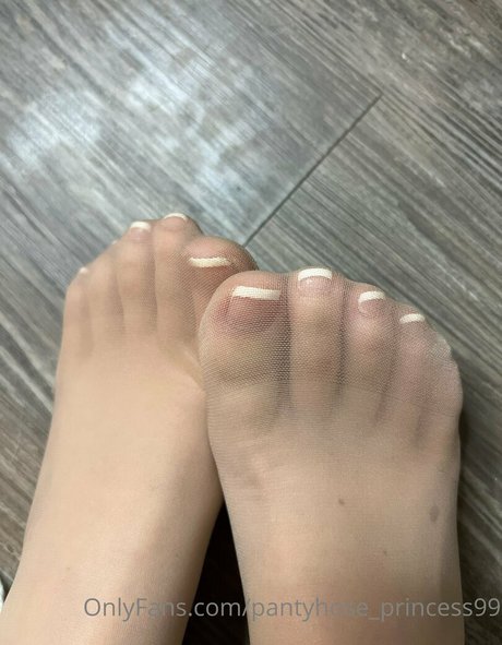 Pantyhose_princess99