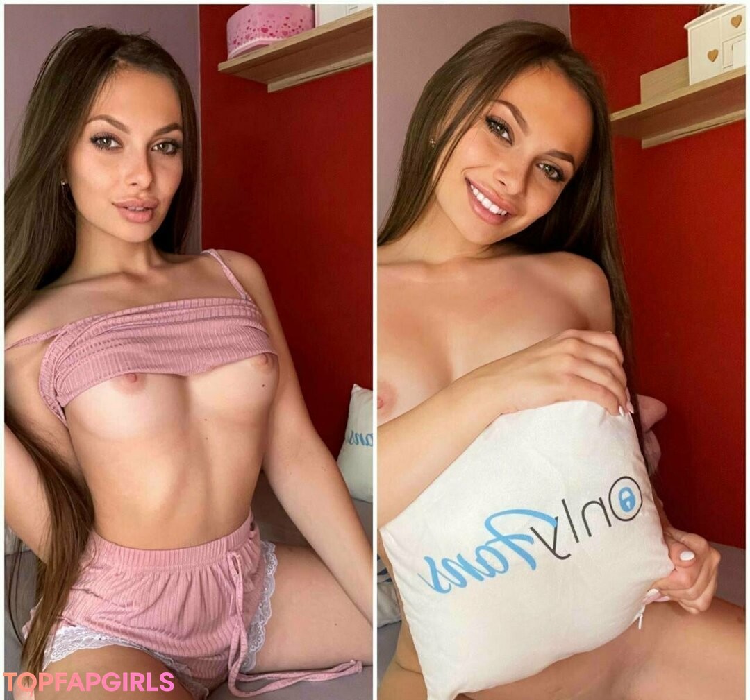 Foto desnuda filtrada de OnlyFans de Mistressroxybdsm #108 Foto desnuda filtrada de OnlyFans de Mistressroxybdsm #108