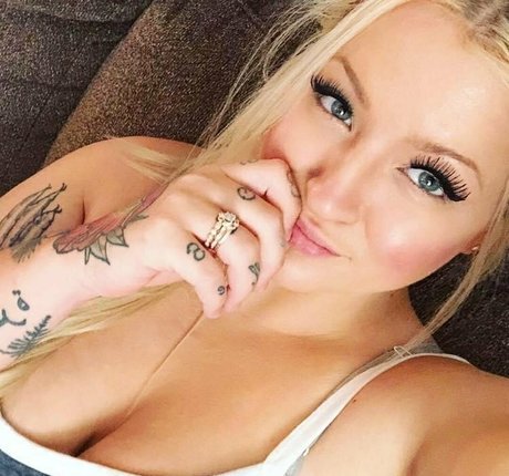 Foto desnuda filtrada de OnlyFans de Blondekittycattt