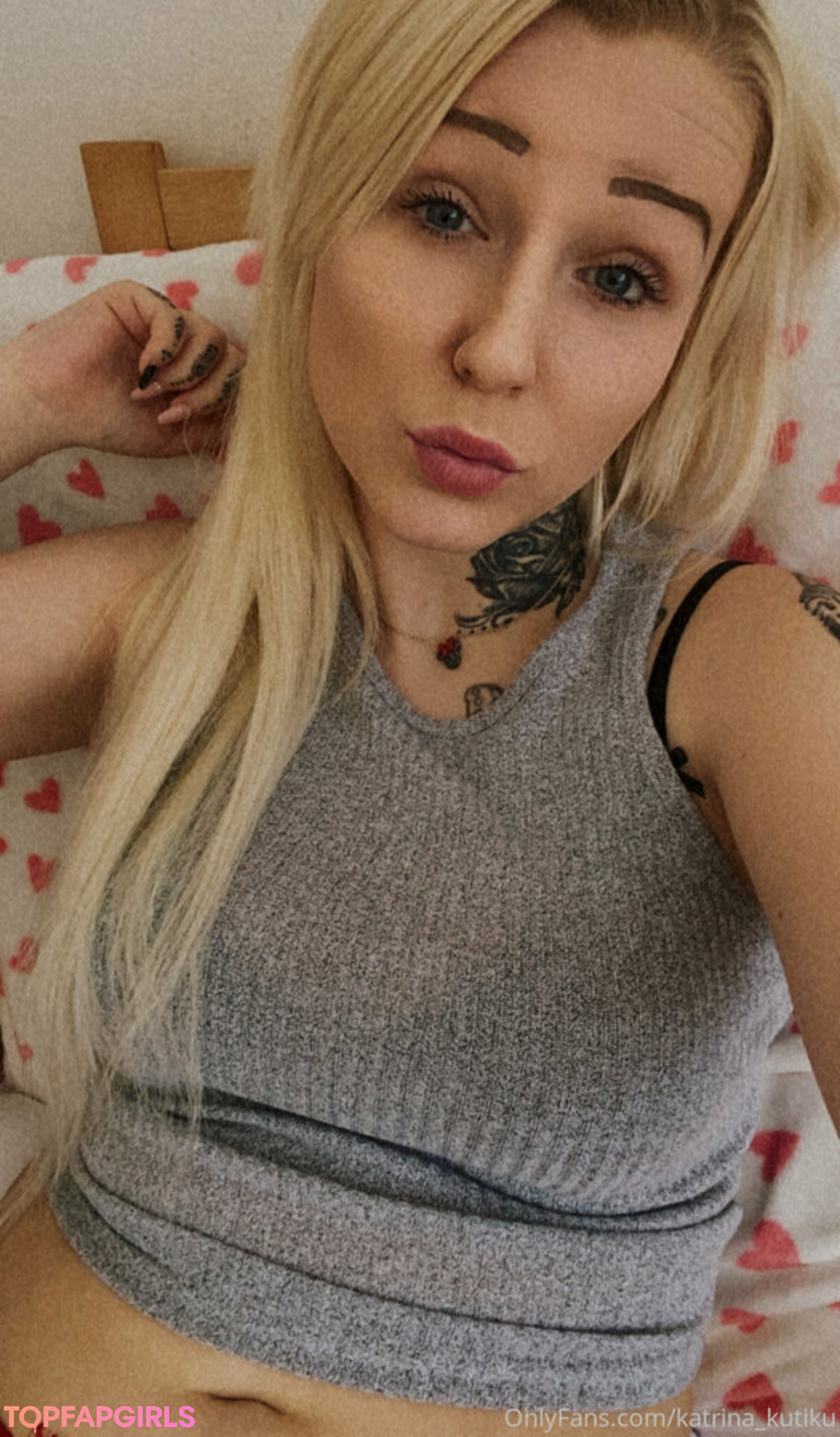 Foto desnuda filtrada de OnlyFans de Katrinakutiku #213 Foto desnuda filtrada de OnlyFans de Katrinakutiku #213