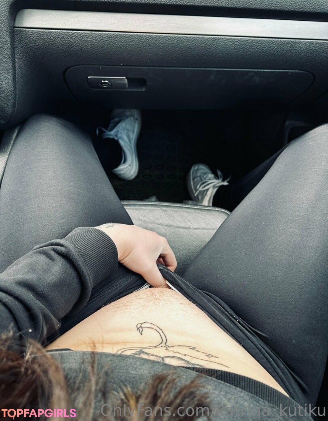 Foto desnuda filtrada de OnlyFans de Katrinakutiku #398 Foto desnuda filtrada de OnlyFans de Katrinakutiku #398