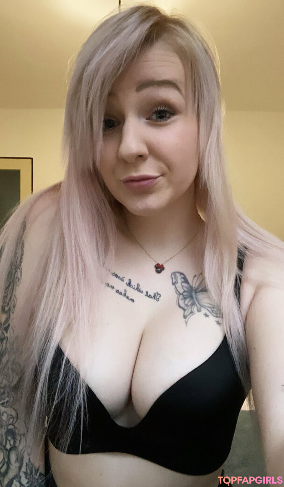 Foto desnuda filtrada de OnlyFans de Katrinakutiku #55 Foto desnuda filtrada de OnlyFans de Katrinakutiku #55