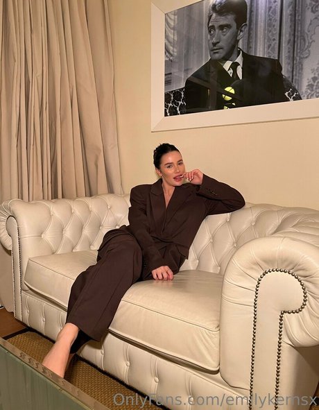 Foto desnuda filtrada de OnlyFans de Emilykernsx