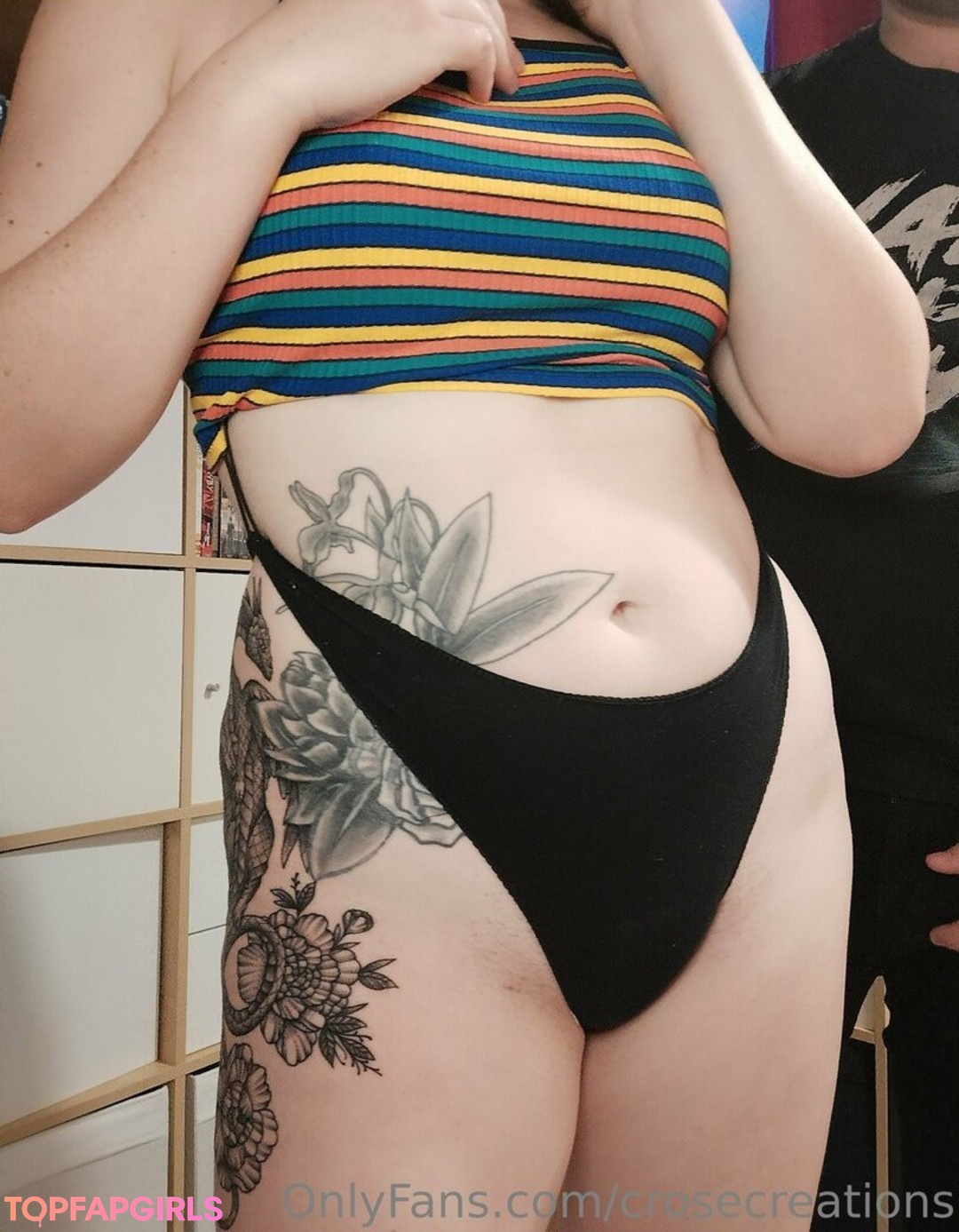 Foto desnuda filtrada de OnlyFans de Crosecreations #75 Foto desnuda filtrada de OnlyFans de Crosecreations #75