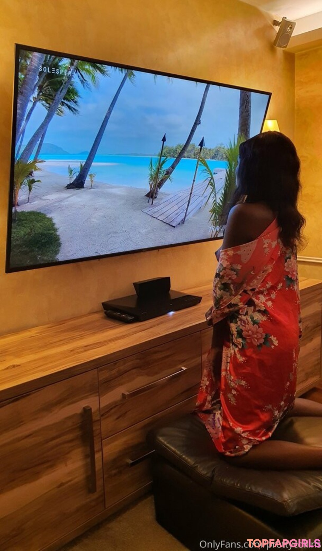 Foto desnuda filtrada de OnlyFans de Prettycollins #64 Foto desnuda filtrada de OnlyFans de Prettycollins #64