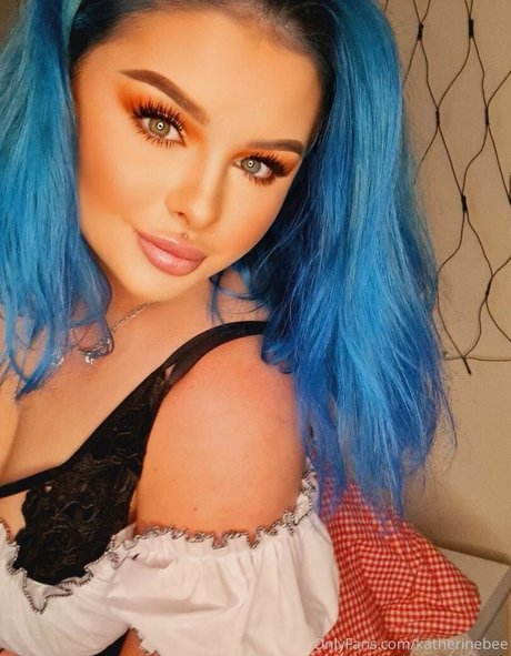 Beckybeeofficial