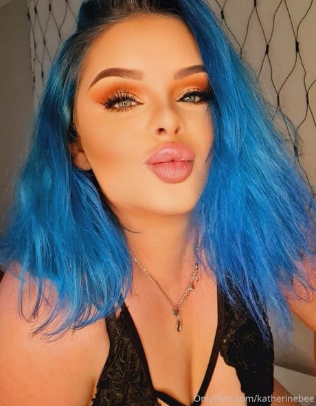 Foto desnuda filtrada de OnlyFans de Beckybeeofficial